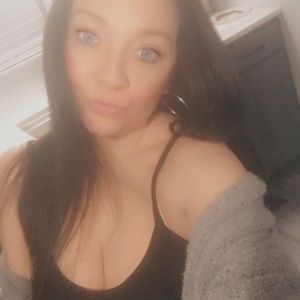 Meet your Posher, Brittni